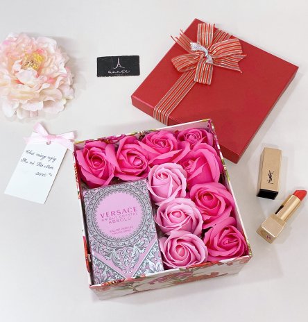 Hộp quà nước hoa Versace Bright Cystal Absolu 30ml